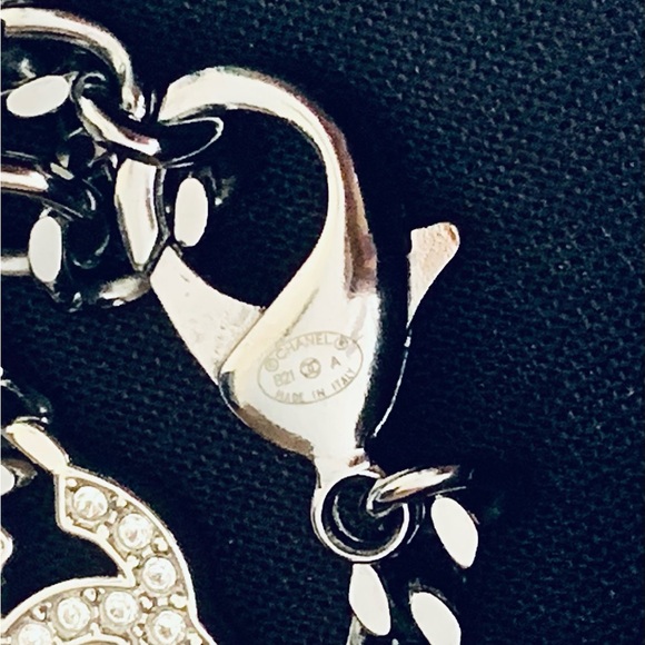 CHANEL Ruthenium, Silver & Crystal CC Metal Chain & Strass Belt RARE - Picture 11 of 16